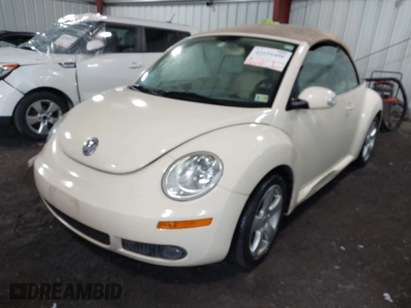 2007 Volkswagen Beetle with VIN 3VWSF31Y07M407379, listed as a IAAI auction lot 42155490 with 118,898 mi miles and . Bid and sale history available at DreamBid. Image 17.