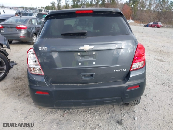 2016 Chevrolet Trax LS with VIN 3GNCJKSB6GL260251, listed as a IAAI auction lot 38243033 with 1 mi miles. Bid and sale history available at carsss.com. Image 15.