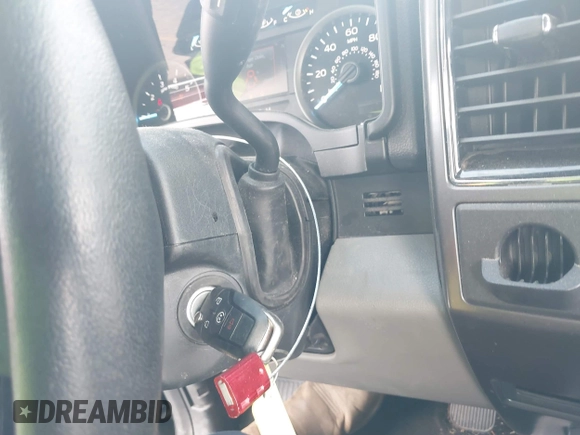 2020 Ford F-150 XL z VIN 1FTEW1CP8LKD16371, wystawiony jako IAAI lot #41805570 z przebiegiem 107 783 mil mil oraz . Historia ofert i sprzedaży dostępna na DreamBid. Obrazek 11.