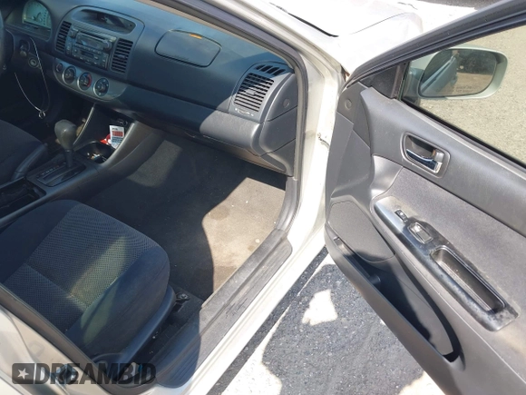 2003 Toyota Camry LE with VIN 4T1BE32K63U752904, listed as a IAAI auction lot 42142677 with 112,895 mi miles and . Bid and sale history available at DreamBid. Image 5.