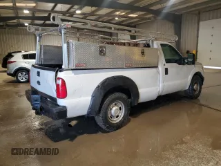 2011 Ford F-250 XL z VIN 1FTBF2A60BEA25184, wystawiony jako Copart lot #57188685 z przebiegiem 141 663 mil mil oraz Czysty tytuł • Clean title. Historia ofert i sprzedaży dostępna na DreamBid. Obrazek 3.