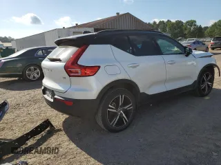 2021 Volvo XC40 R-Design with VIN YV4AC2HM3M2537869, listed as a Copart auction lot 56687535 with 50,265 mi miles and Salvage title. Bid and sale history available at DreamBid. Image 3.
