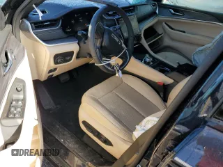 2023 Jeep Grand Cherokee Limited z VIN 1C4RJKBG4P8898687, wystawiony jako Copart lot #57346475 z przebiegiem 28 431 mil mil oraz Szkoda całkowita • Salvage title. Historia ofert i sprzedaży dostępna na DreamBid. Obrazek 8.