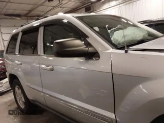 2007 Jeep Grand Cherokee Limited with VIN 1J8HR58P07C574882, listed as a IAAI auction lot 41871194 with 160,055 mi miles and . Bid and sale history available at DreamBid. Image 14.