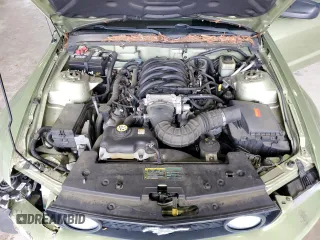 2005 Ford Mustang GT Deluxe z VIN 1ZVFT82H955226208, wystawiony jako Copart lot #57264705 z przebiegiem 36 462 mil mil oraz Szkoda całkowita • Salvage title. Historia ofert i sprzedaży dostępna na DreamBid. Obrazek 11.