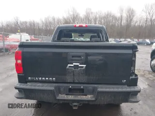 2018 Chevrolet Silverado 1500 LT with VIN 3GCUKREC5JG460979, listed as a IAAI auction lot 41741667 with 122,931 mi miles. Bid and sale history available at carsss.com. Image 17.