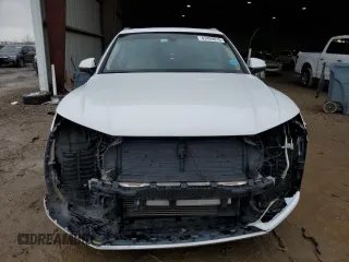 2019 Audi Q5 Premium with VIN WA1ANAFY7K2076311, listed as a Copart auction lot 42499015 with 92,034 mi miles and Salvage Title. Bid and sale history available at carsss.com. Image 5.