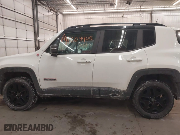 2018 Jeep Renegade Trailhawk с VIN ZACCJBCB2JPH68075, выставлен на аукционе IAAI как лот 41609405 с пробегом 131 139 миль миль и . История ставок и продаж доступна на DreamBid. Изображение 14.