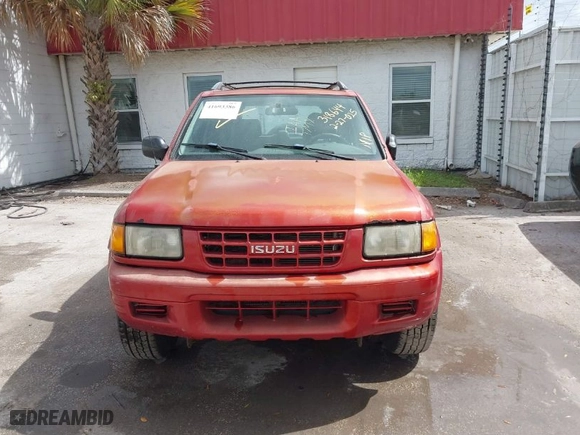 1999 Isuzu Rodeo S with VIN 4S2CK58W4X4318644, listed as a IAAI auction lot 41693386 with NaN miles. Bid and sale history available at carsss.com. Image 6.