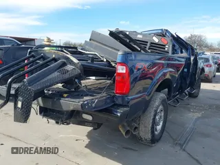 2015 Ford F-250 Lariat z VIN 1FT7W2BT6FEB29937, wystawiony jako IAAI lot #41349166 z przebiegiem 125 518 mil mil oraz . Historia ofert i sprzedaży dostępna na DreamBid. Obrazek 4.