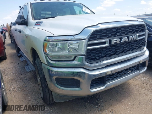 2022 Ram 2500 Tradesman with VIN 3C6UR5HJXNG117791, listed as a IAAI auction lot 42508516 with 61,463 mi miles and . Bid and sale history available at DreamBid. Image 1.