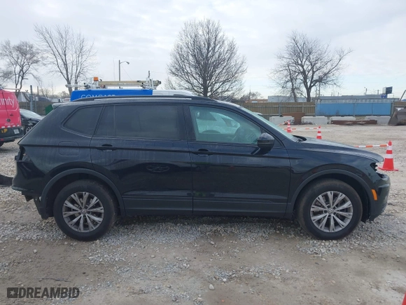 2018 Volkswagen Tiguan S with VIN 3VV0B7AX5JM109066, listed as a IAAI auction lot 41866569 with 83,448 mi miles. Bid and sale history available at carsss.com. Image 14.