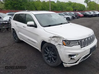 2018 Jeep Grand Cherokee High Altitude z VIN 1C4RJFCG7JC216122, wystawiony jako IAAI lot #42221311 z przebiegiem 121 852 mil mil oraz . Historia ofert i sprzedaży dostępna na DreamBid. Obrazek 6.