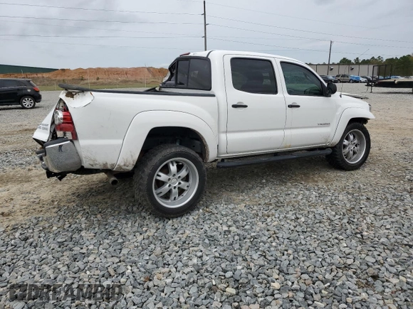 2009 Toyota Tacoma PreRunner with VIN 3TMJU62N89M076712, listed as a Copart auction lot 46138074 with 210,505 mi miles and Salvage Title. Bid and sale history available at carsss.com. Image 3.