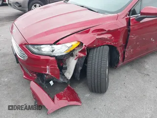 2017 Ford Fusion SE with VIN 3FA6P0H70HR416588, listed as a IAAI auction lot 42184878 with 28,920 mi miles and . Bid and sale history available at DreamBid. Image 6.