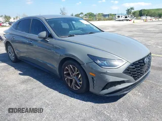2020 Hyundai Sonata SEL z VIN 5NPEF4JA4LH060325, wystawiony jako IAAI lot #41957739 z przebiegiem 81 048 mil mil oraz . Historia ofert i sprzedaży dostępna na DreamBid. Obrazek 6.