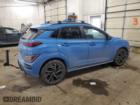2022 Hyundai Kona N Line with VIN KM8K3CA33NU925491, listed as a Copart auction lot 41770885 with 33,109 mi miles and Salvage Title. Bid and sale history available at carsss.com. Image 3.