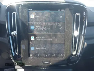 2024 Volvo XC40 Plus z VIN YV4ER3XL5R2273804, wystawiony jako IAAI lot #42046244 z przebiegiem 12 694 mil mil oraz . Historia ofert i sprzedaży dostępna na DreamBid. Obrazek 19.