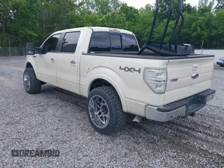 2009 Ford F-150 XL с VIN 1FTPW14VX9KB41670, выставлен на аукционе IAAI как лот 42246163 с пробегом 214 499 миль миль и . История ставок и продаж доступна на DreamBid. Изображение 3.