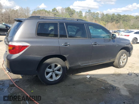 2010 Toyota Highlander with VIN 5TDBK3EH5AS024019, listed as a Copart auction lot 51076215 with 259,899 mi miles and Salvage title. Bid and sale history available at DreamBid. Image 3.