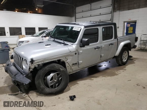 2022 Jeep Gladiator Sport S with VIN 1C6HJTAG5NL117583, listed as a Copart auction lot 51912425 with 69,739 mi miles and Salvage title. Bid and sale history available at DreamBid. Image 1.