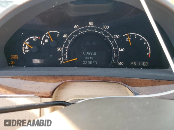 2006 Mercedes-Benz S 500 with VIN WDBNG84JX6A476485, listed as a Copart auction lot 77179734 with 229,079 mi miles and Clean title. Bid and sale history available at DreamBid. Image 9.