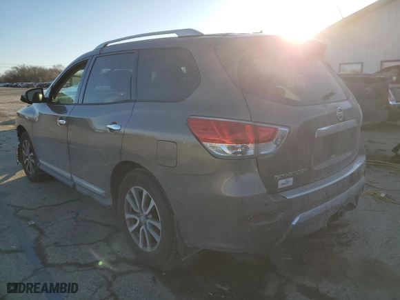 2014 Nissan Pathfinder SV with VIN 5N1AR2MMXEC609326, listed as a Copart auction lot 42709365 with 121,486 mi miles and Salvage Title. Bid and sale history available at carsss.com. Image 2.