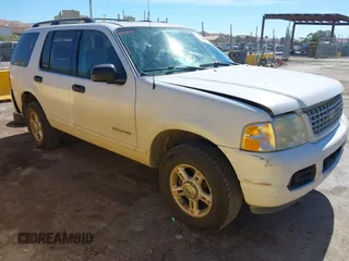2004 Ford Explorer XLT z VIN 1FMDU63E14ZB29555, wystawiony jako IAAI lot #42790055 z przebiegiem 117 809 mil mil oraz . Historia ofert i sprzedaży dostępna na DreamBid. Obrazek 1.