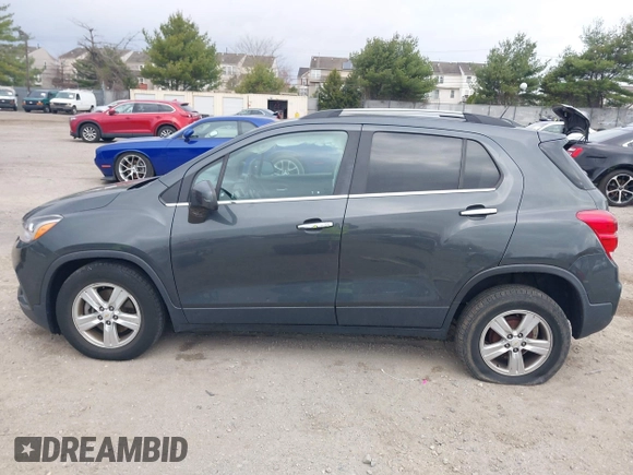 2018 Chevrolet Trax LT with VIN KL7CJLSB7JB674238, listed as a IAAI auction lot 41909657 with 115,875 mi miles. Bid and sale history available at carsss.com. Image 14.
