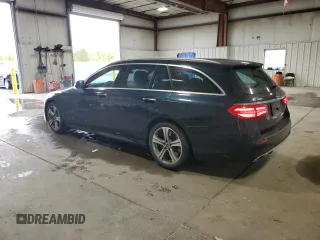 2017 Mercedes-Benz E 400 Luxury z VIN WDDZH6GB5HA260206, wystawiony jako Copart lot #58310575 z przebiegiem 150 644 mil mil oraz Szkoda całkowita • Salvage title. Historia ofert i sprzedaży dostępna na DreamBid. Obrazek 2.