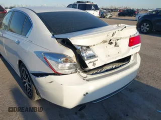2015 Honda Accord Sport with VIN 1HGCR2F51FA083086, listed as a IAAI auction lot 41411266 with 205,186 mi miles and . Bid and sale history available at DreamBid. Image 6.