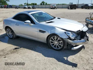 2016 Mercedes-Benz SLK 300 z VIN WDDPK3JAXGF116126, wystawiony jako Copart lot #52287515 z przebiegiem 79 573 mil mil oraz Szkody całkowita. Historia ofert i sprzedaży dostępna na DreamBid. Obrazek 4.