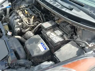 2012 Hyundai Elantra GLS z VIN KMHDH4AE5CU276498, wystawiony jako IAAI lot #43394364 z przebiegiem 179 802 mil mil oraz . Historia ofert i sprzedaży dostępna na DreamBid. Obrazek 17.