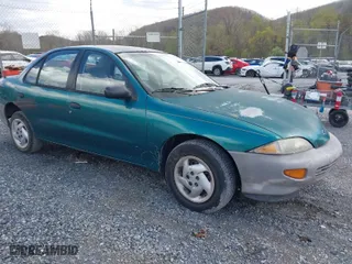1998 Chevrolet Cavalier with VIN 1G1JC524XW7149954, listed as a IAAI auction lot 42032250 with 255,913 mi miles. Bid and sale history available at carsss.com. Image 1.