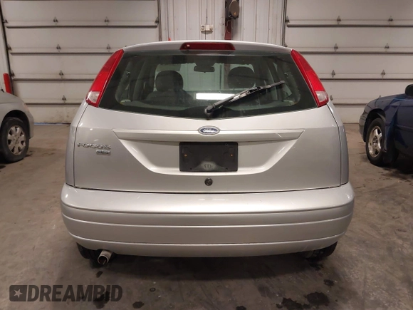 2007 Ford Focus S with VIN 1FAFP37NX7W330802, listed as a IAAI auction lot 41663895 with 147,015 mi miles and . Bid and sale history available at carsss.com. Image 17.