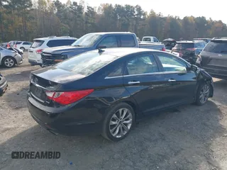 2011 Hyundai Sonata Limited with VIN 5NPEC4AB0BH234777, listed as a IAAI auction lot 40724002 with 146,903 mi miles and . Bid and sale history available at carsss.com. Image 4.
