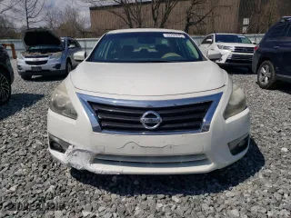 2015 Nissan Altima 2.5 SV with VIN 1N4AL3AP7FC131142, listed as a Copart auction lot 53707845 with 236,238 mi miles and Salvage Title. Bid and sale history available at carsss.com. Image 5.