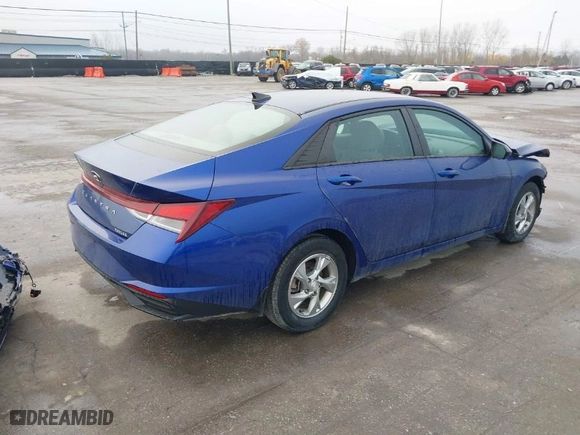 2022 Hyundai Elantra SE with VIN 5NPLL4AG4NH062521, listed as a IAAI auction lot 40909633 with 26,362 mi miles. Bid and sale history available at carsss.com. Image 4.