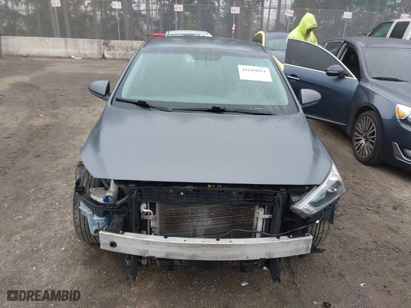 2019 Hyundai Ioniq Hybrid Blue with VIN KMHC65LC5KU143970, listed as a IAAI auction lot 41849014 with 139,975 mi miles. Bid and sale history available at carsss.com. Image 13.