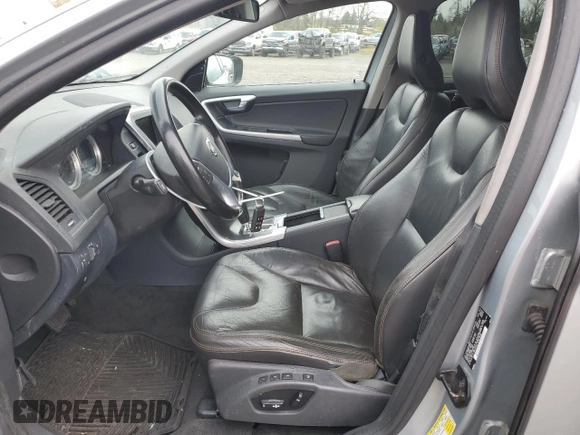 2011 Volvo XC60 3.0T with VIN YV4902DZ5B2188563, listed as a Copart auction lot 51183895 with 160,286 mi miles and Salvage title. Bid and sale history available at DreamBid. Image 7.