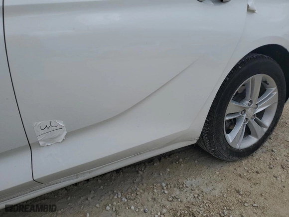 2018 Buick Regal Sportback Preferred with VIN W04GL6SX1J1044971, listed as a Copart auction lot 74515914 with 16,116 mi miles and Non Repairable. Bid and sale history available at carsss.com. Image 12.