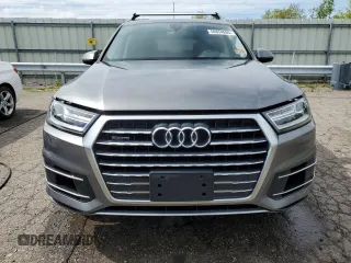 2017 Audi Q7 Premium Plus z VIN WA1LAAF74HD030900, wystawiony jako Copart lot #56854695 z przebiegiem 80 502 mil mil oraz Czysty tytuł • Clean title. Historia ofert i sprzedaży dostępna na DreamBid. Obrazek 5.