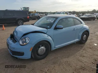 2014 Volkswagen Beetle 1.8T с VIN 3VWJ17AT8EM646410, выставлен на аукционе Copart как лот 60471405 с пробегом 44 884 миль миль и Списание • Salvage title. История ставок и продаж доступна на DreamBid. Изображение 1.