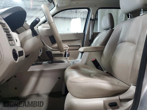 2008 Mercury Mariner с VIN 4M2CU91138KJ15103, выставлен на аукционе Copart как лот 60039585 с пробегом 157 481 миль миль и Списание • Salvage title. История ставок и продаж доступна на DreamBid. Изображение 7.