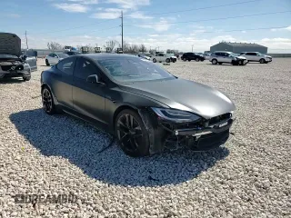 2021 Tesla Model S Plaid с VIN 5YJSA1E64MF451576, выставлен на аукционе Copart как лот 45425625 с пробегом 40 563 миль миль и Списание • Salvage title. История ставок и продаж доступна на DreamBid. Изображение 10.