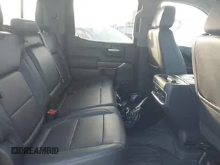 2021 GMC Sierra 1500 SLT z VIN 3GTU9DED7MG250461, wystawiony jako IAAI lot #41460881 z przebiegiem 89 344 mil mil oraz . Historia ofert i sprzedaży dostępna na DreamBid. Obrazek 8.