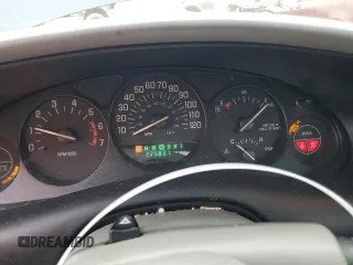 2003 Buick Regal LS with VIN 2G4WB52K331157283, listed as a Copart auction lot 75249064 with 225,831 mi miles and Salvage Title. Bid and sale history available at carsss.com. Image 9.