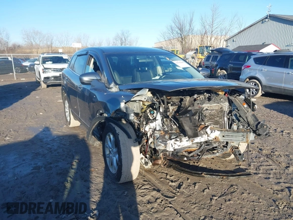 2011 Mazda CX-9 Touring with VIN JM3TB3CA4B0331686, listed as a IAAI auction lot 41753309 with 185,970 mi miles. Bid and sale history available at carsss.com. Image 1.