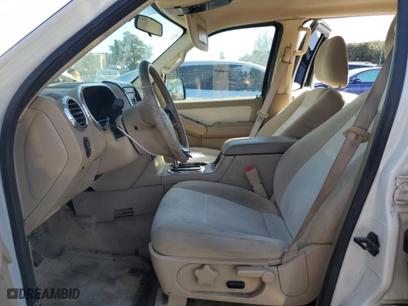 2009 Ford Explorer XLT with VIN 1FMEU73E79UA29961, listed as a Copart auction lot 43614125 with 244119 miles and Clean Title. Bid and sale history available at carsss.com. Image 7.
