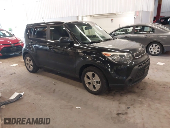 2014 Kia Soul with VIN KNDJN2A28E7110441, listed as a IAAI auction lot 41870022 with 146,981 mi miles. Bid and sale history available at carsss.com. Image 1.